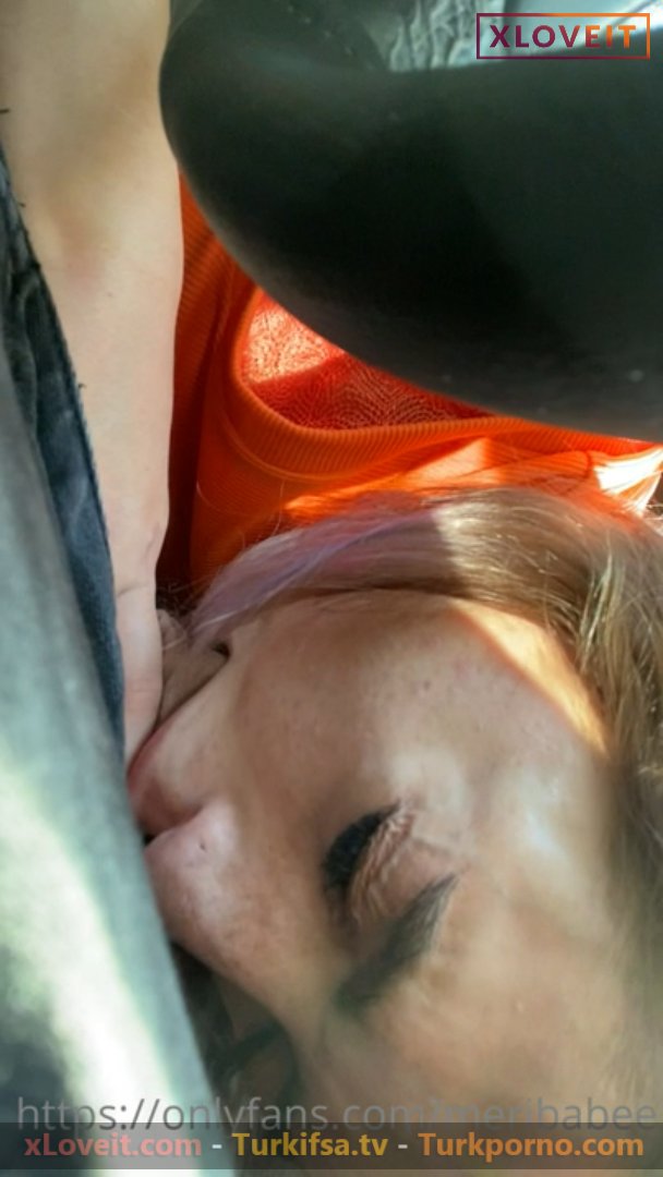 HD Sakso Meribabe kendini arabada yarrakla boğdu